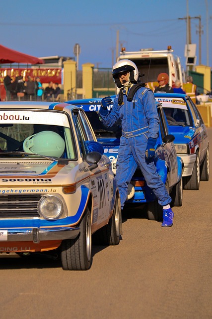 仅打破了比 仅打破了比